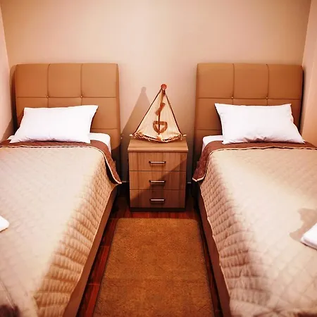 Lux - Pelion - Volos Landsted Agria