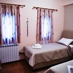 Lux - Pelion - Volos * Agriá