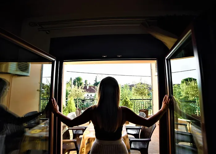 Летний дом Lux Агрия